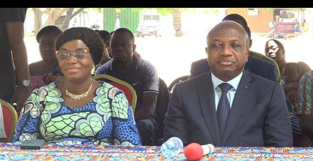 Ces deux ministres offrent des kits d’assistance aux sinistrés du Grand Lomé