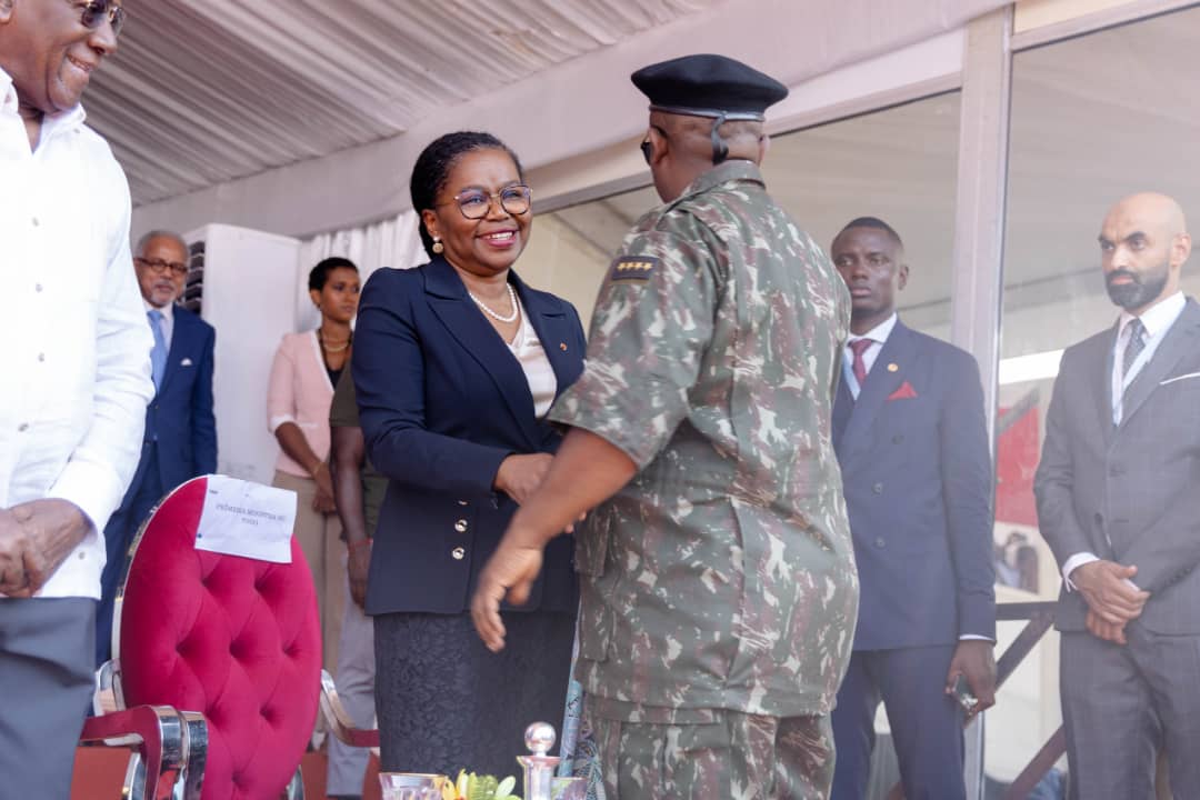 Victoire Tomégah-Dogbé prend part à la célébration des 50 ans d’indépendance de la Guinée-Bissau